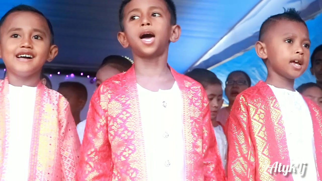 Aman Waai Hutu Yupu Yana ( Negeri waai kumpul anak cucu ) part 1