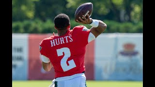 Eagles’ Jalen Hurts works at training camp