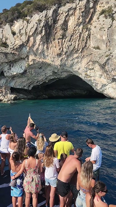 Speed Boat Crash With Seven Passengers What Happened Speed Boat CRASH with Seventy Passengers - YouTube