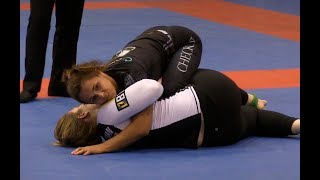 ARM BAR SUB @ IBJJF NYC 09.29.17 • Girls Grappling No-Gi  • Women Wrestling BJJ MMA Female Fight