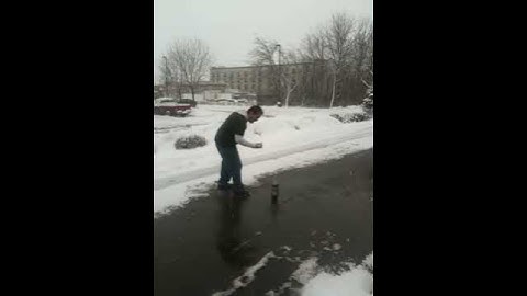 Mentos + Diet Coke in glorious Slow Motion