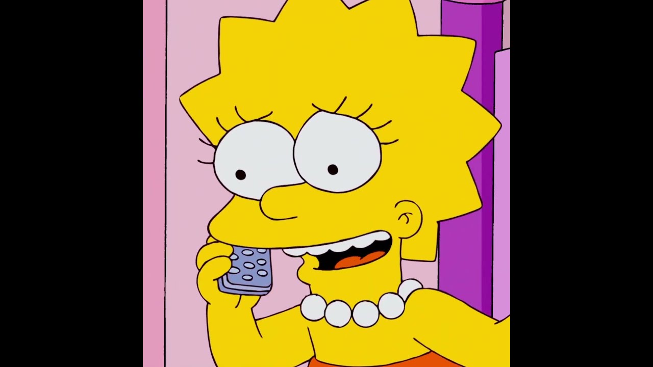 Lisa wants to be popular at her new school.#shorts