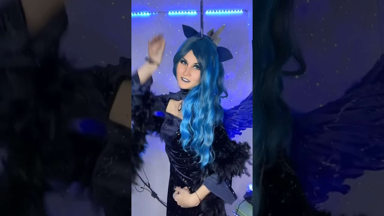 As requested here is my princess Luna with this trend 😉 #cosplay