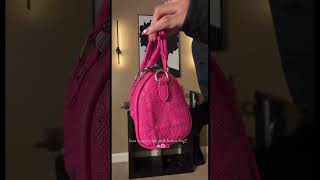 This Von Dutch pink bag is the definition of cute 💕✨ the link is in my description &amp; bio🔗💋