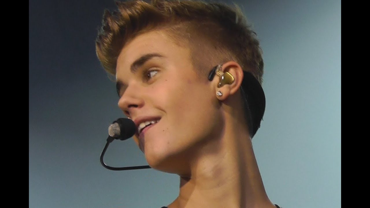 Justin Bieber - Boyfriend - Barclays Center NYC 11-12-12 HD