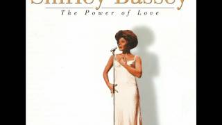 Shirley Bassey - The power of love (Jennifer Rush cover)