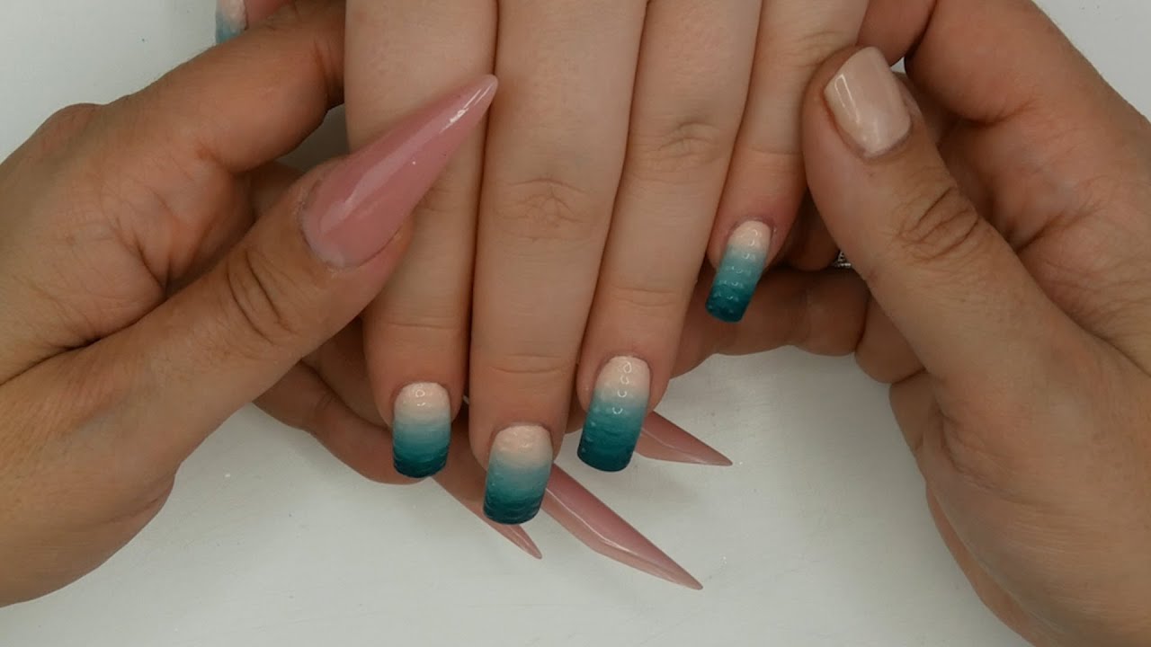 Nail Art Peau de Serpent