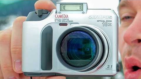 Olympus Camedia C-700 Ultra-Zoom (2001 DigiCam)
