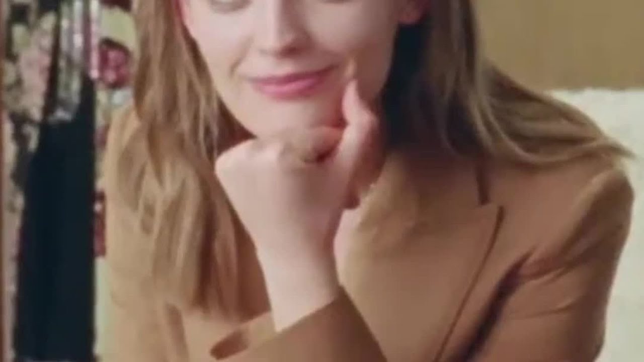Emma Mackey Has Bag Envy With Greta Gerwig
