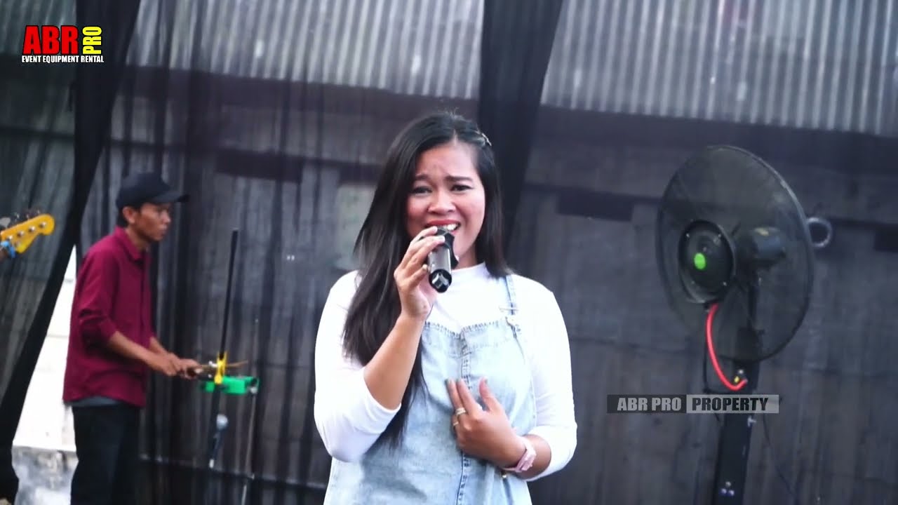 KASIH   YULIA SWARA   AMBARISTA