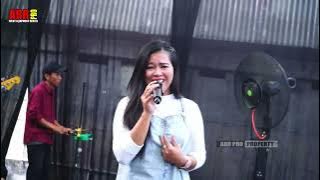 KASIH   YULIA SWARA   AMBARISTA