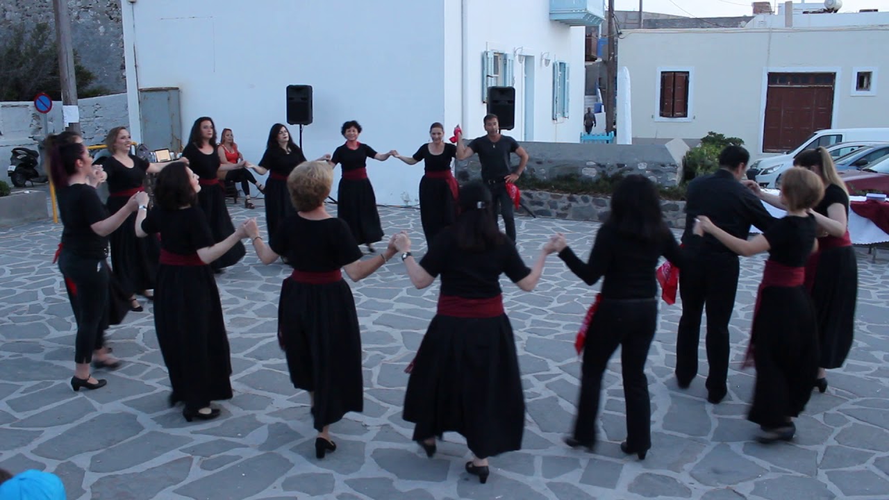 Συρτός Καρύστου - Ποιός τινάζει τη μηλιά - Νίσυρος 19-5-19