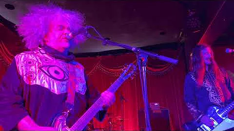 Melvins "Mr. Dog" @ Alex's Bar Long Beach CA 06-15...