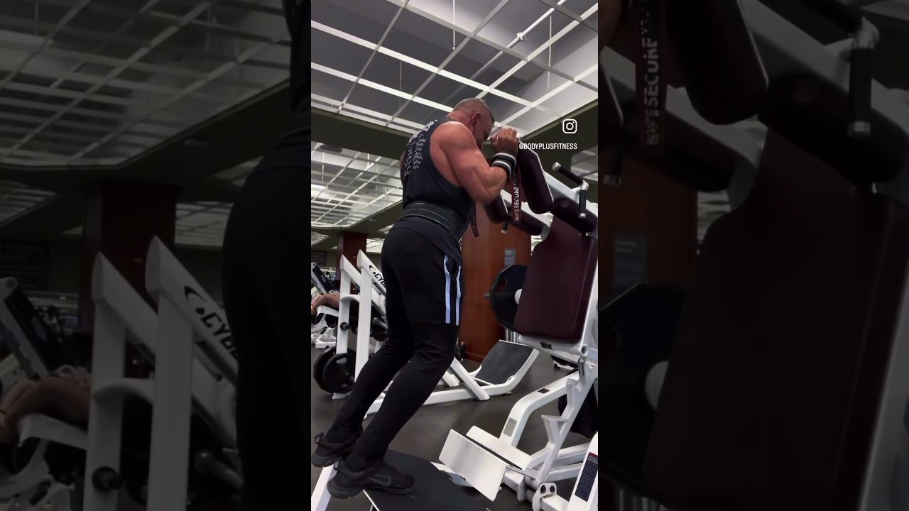 Shoulder presses on the squat machine allow for a larger range of motion for the front delts.