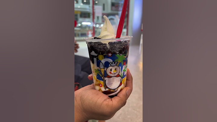 Trying New ICE CREAM BOBA TEA 🧋#icecream #bobatea #shorts #foodie