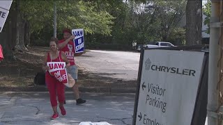 UAW strike expands to include Clayton County auto parts distribution facility