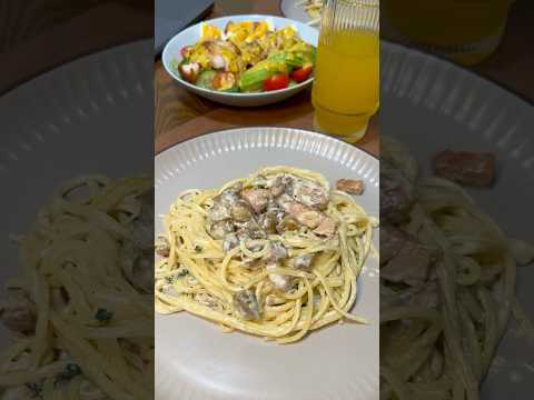 Сливочная паста с курицей и грибами 🍝#паста #шампиньоны #курица #простыерецепты #shorts #cooking