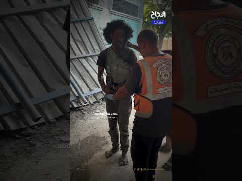 بجسد هزيل ووضع صعب شاب تحاصر لأيام من جيش الاحتلال داخل حي الزيتون شرق مدينة غزة