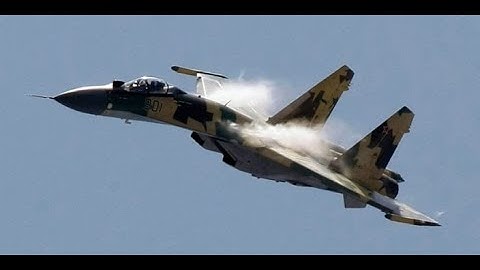 Russian fighter jet executes unsafe intercept of us navy aircraft coming within 25 feet.