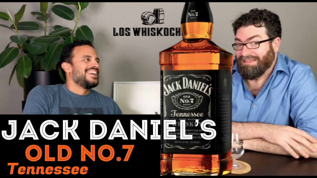 vanidad Londres Hacer la vida Jack Daniel's vs Chivas Regal: ¿Cuál es Mejor?