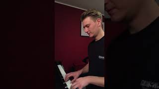 Nelly - Dilemma (Piano Cover) screenshot 5
