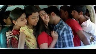 Hot Bollywood Romantic Scene on BUS 💗💗 Whatsapp Video Status 💗💗