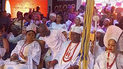 OONI OF IFE'S WIFE OLORI NAOMI AND DR TOYIN KOLADE IYALAJE OODUA IN OLOJO FESTIVAL