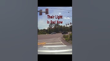 2 Examples In 2 seconds Showing Why I Support Red Light Cameras In the Commonwealth 🤦‍♂️