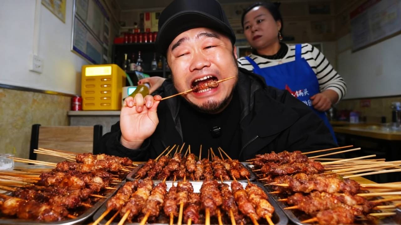 私藏的烧烤小店，肉串是正经不错很规矩，而且价格也相对实惠！#美食 #烧烤 #好好吃饭大赛 #烟火榜 #寻味烟火气