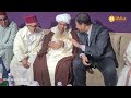 الفقيه الحاج طيب في حديت مع السيد عامل إقليم تارودانت خلال افتتاح فعاليات مهرجان الدولي الزعفران 