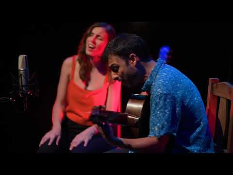 Tumbas de la gloria // Lucas Heredia & Vicky Nycz // Lo mínimo indispensable