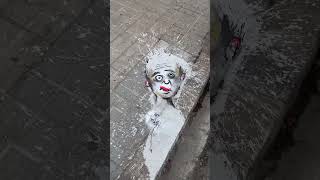 Arte urbano es – street artist Barna, streetart video, trash art – Barcelona street art video