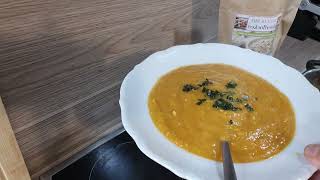 Basische Suppe mit Hafer sattmachend aufgepeppt! (Minutengericht)