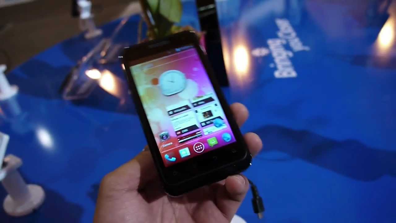ZTE Nova 4 V8000 на базе Android ICS (обзорное видео). ZTE Nova 4 V8000 на базе Android ICS (обзорное видео). Фото.