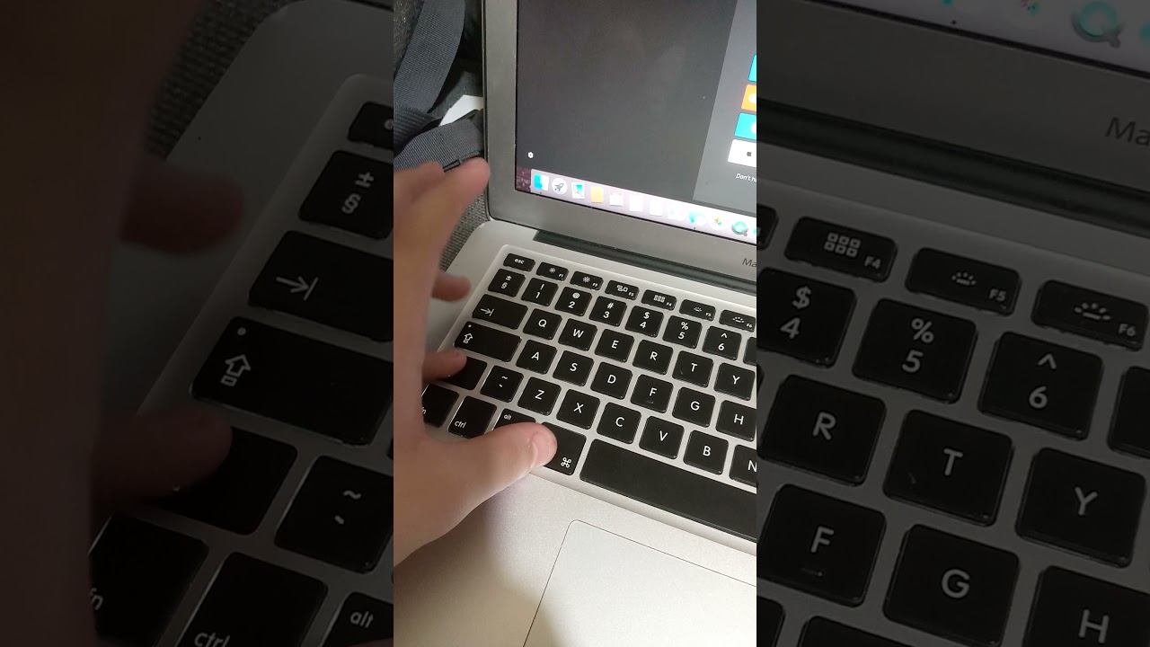 how to screen shot in a macbook
