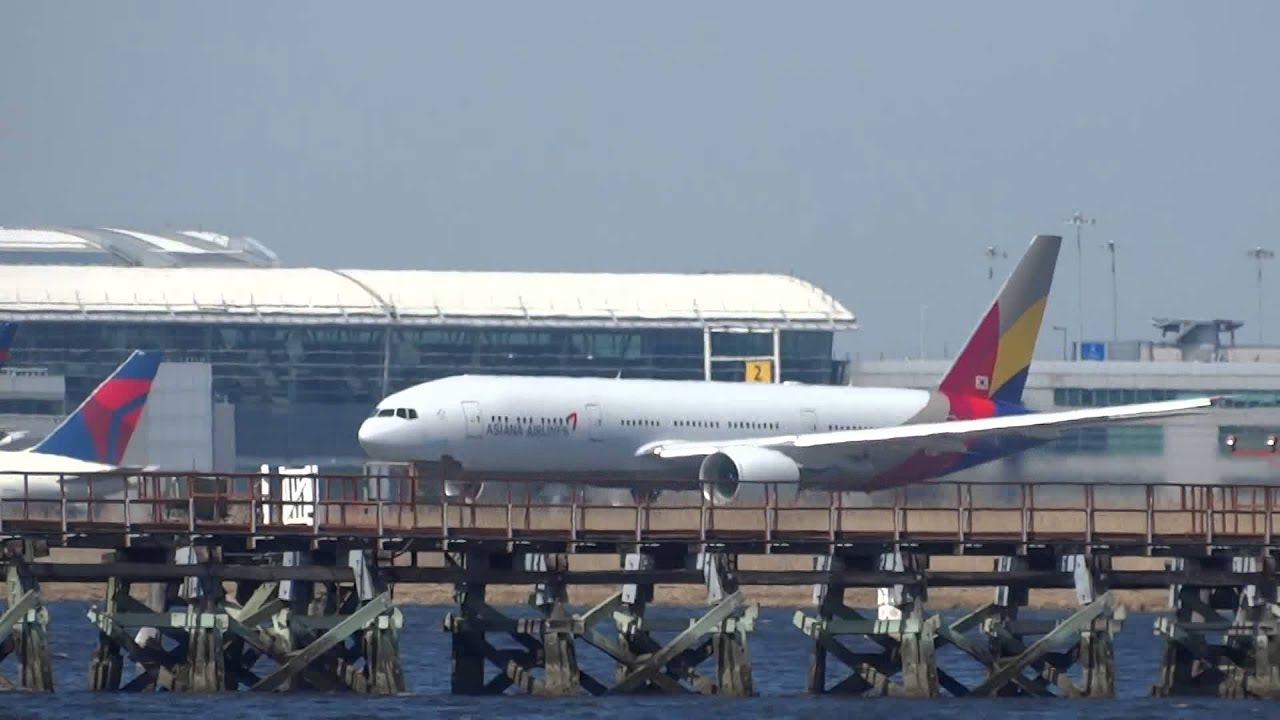 Asiana 777200LR departing JFK April, 2015 YouTube