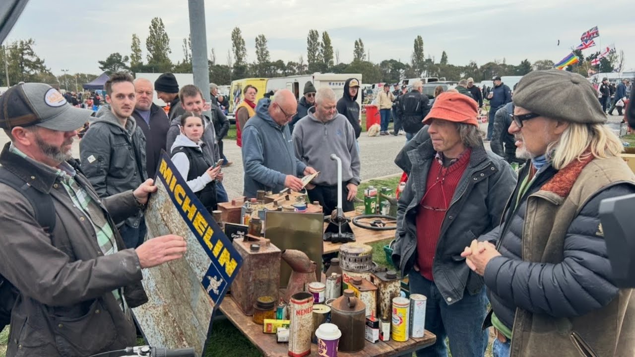 Enormous Newark autojumble tool haul we met Shed and buried as well