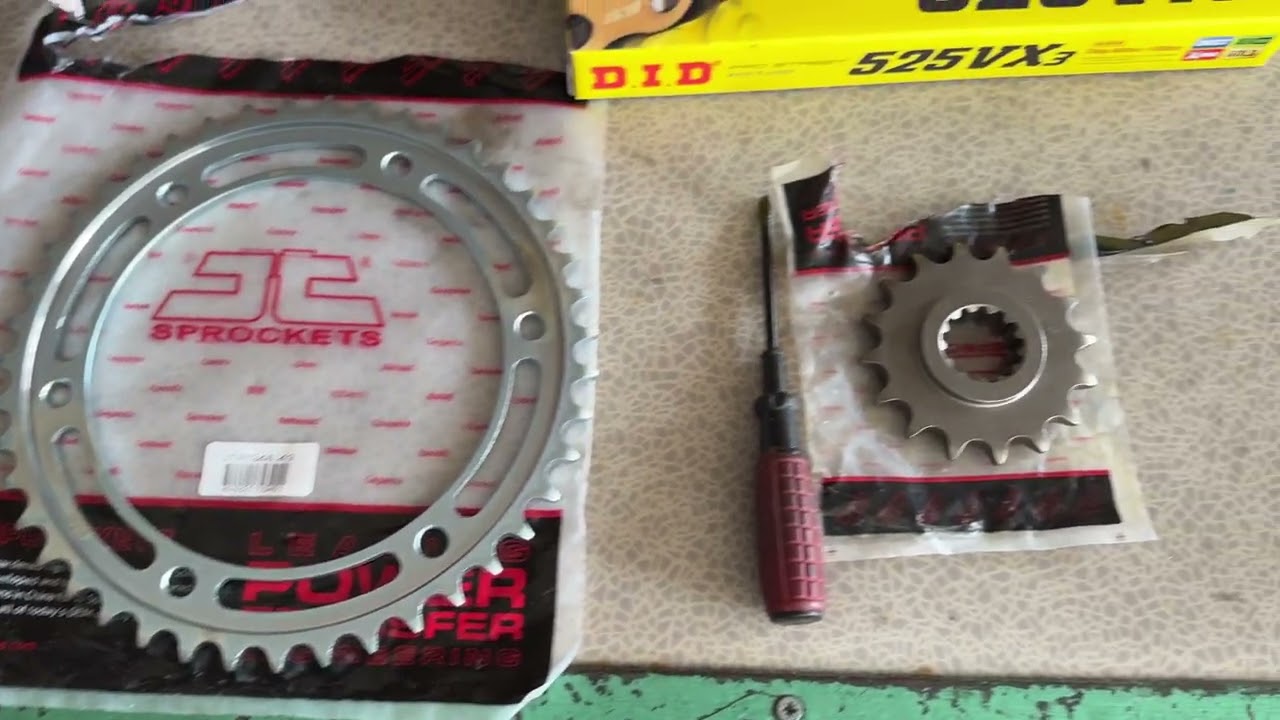 How to Change the Chain of the Honda VFR 800 Crossrunner for Dummies? Answer: Don’t use Cheap Tools!