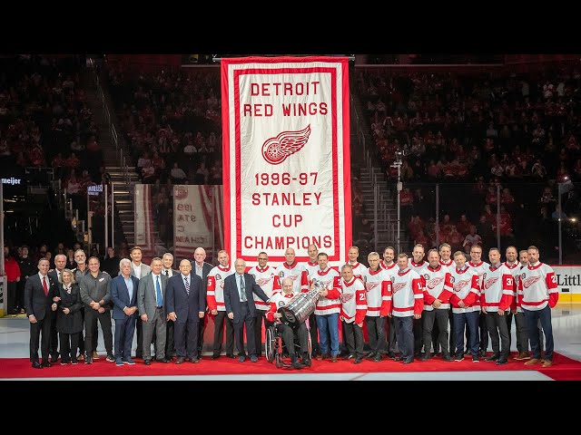 Former Red Wings relive Cup memories at 25th anniversary reunion