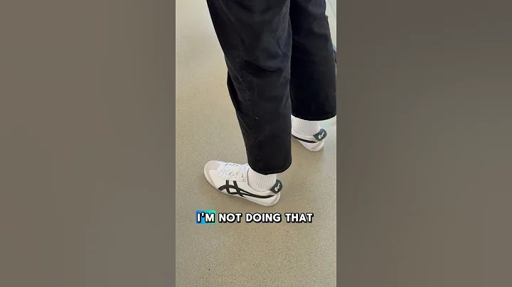 The barefoot version of this year's most popular sneakers: Onitsuka Tiger