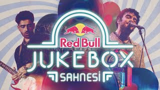 Dolu Kadehi Ters Tut - Red Bull Jukebox Sahnesi Resimi