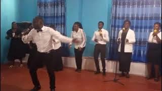 Yesu oli mulayi | Redeemed praise.