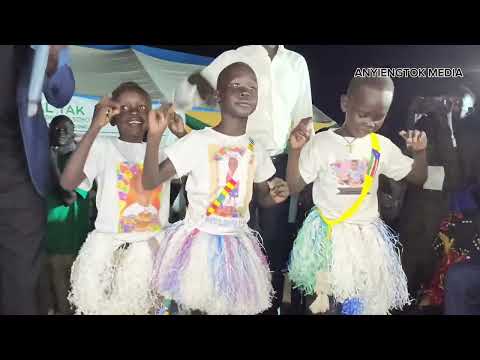 Nyan Ber Youm By Makou Bil During Inauguration Of Ngok Lual Yak Student S Association At Secondary 