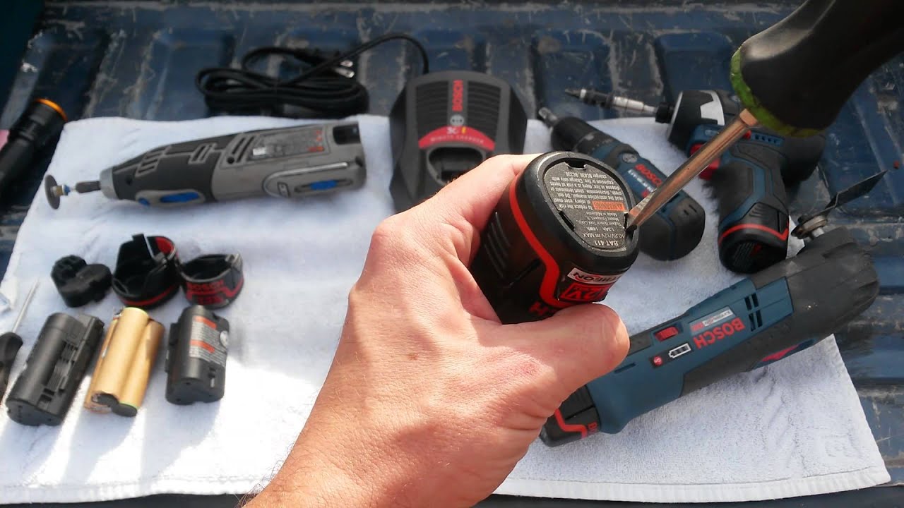 Dremel 8260 rotary tool connects to iPhone and Android via