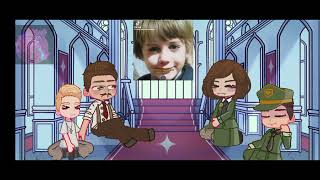 Steve, Bucky, Peggy Y Howard Del Pasado Reaccionan