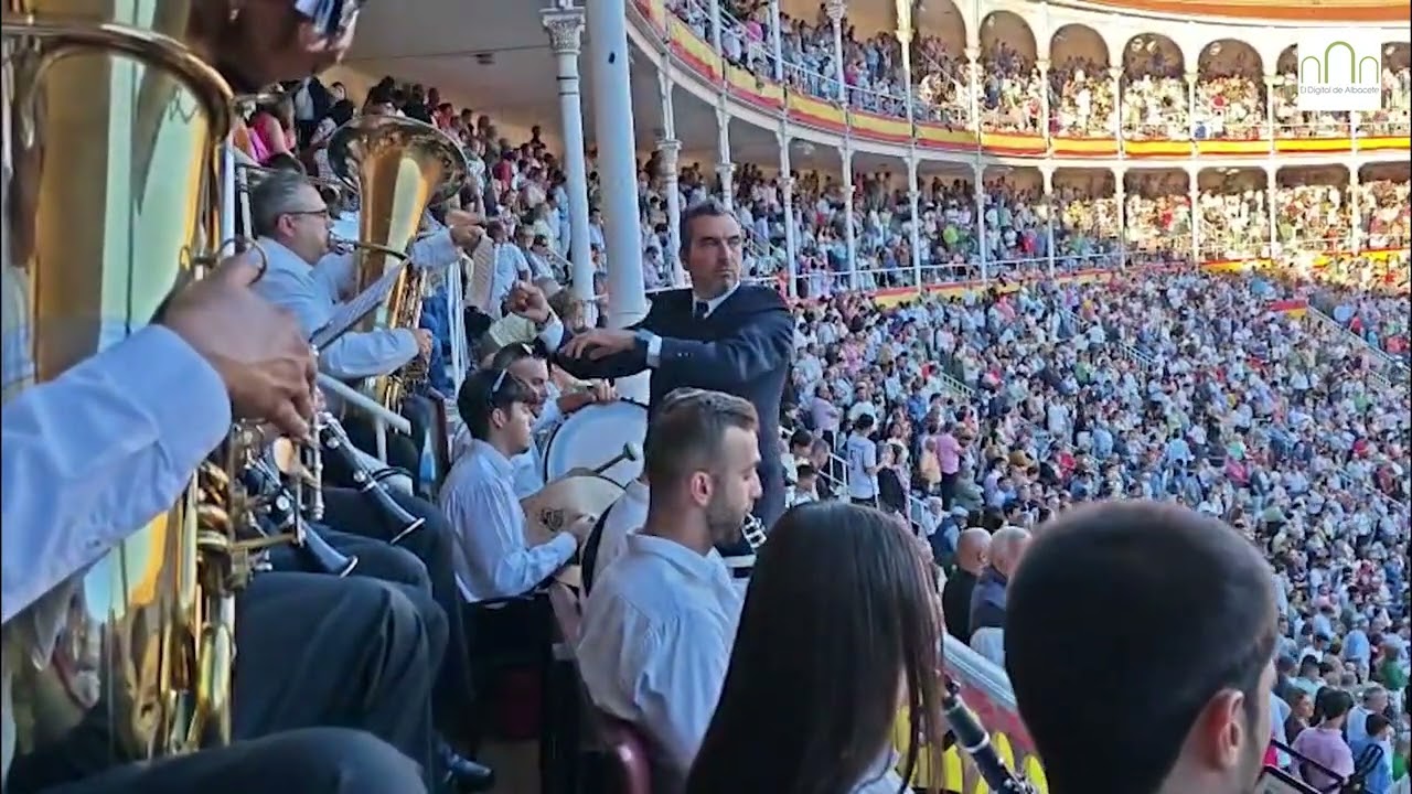 El pasodoble de Dámaso González resuena con fuerza en Las Ventas de Madrid