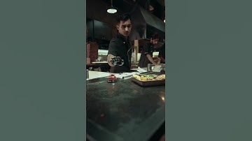 Pizza Through the Lens: A Cinematic Video #pizza #cinematic #fastfood #business #shorts #food