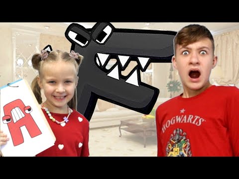 Алфавит ЛОР в реальной жизни 😱 Эмма принесла НАСТОЯЩИЙ Alphabet Lore - Супер Тіма