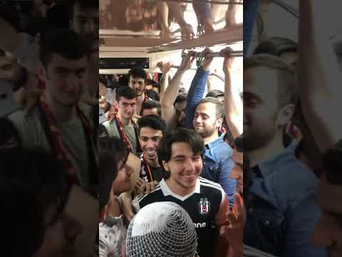 BEŞİKTAŞ TARAFTARI GALATASARAY TARAFTARLARININ METROSUNA BİNERSE..21. ŞAMPİYONLUK KUTLAMALARI