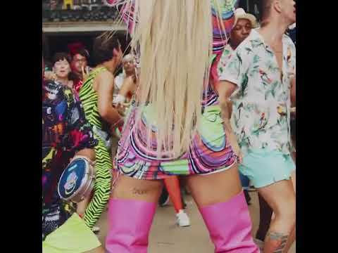 Pabllo Vittar- amor de que (Marchinha de Carnaval)